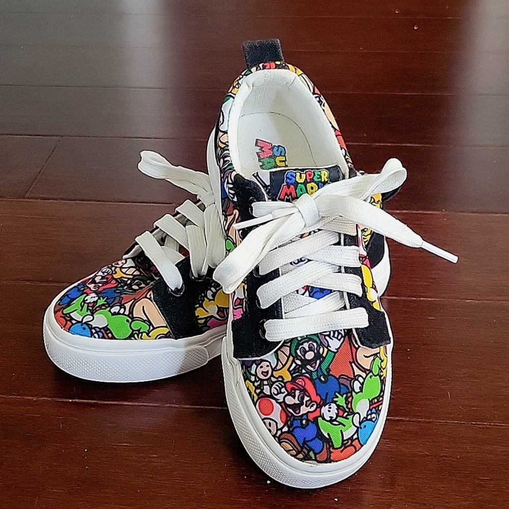 Boys Super Mario Sneakers